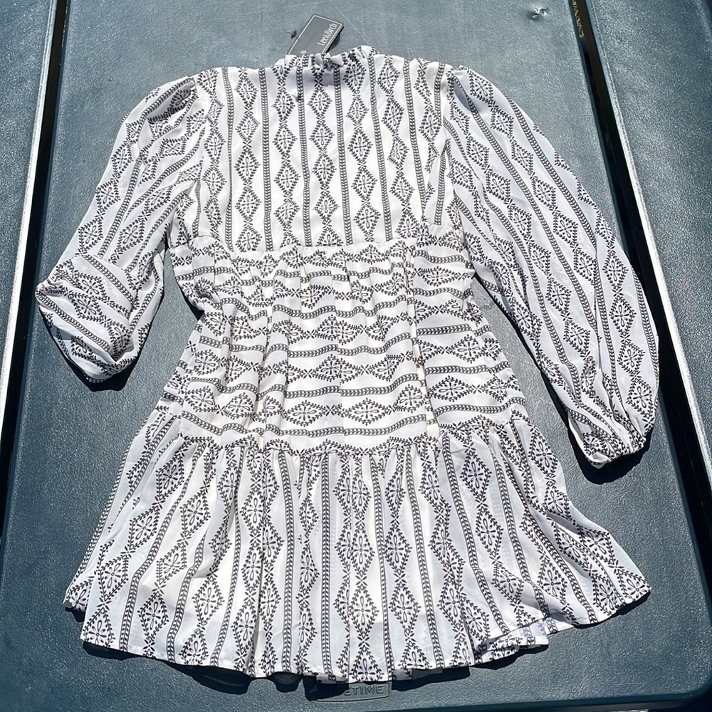 NWT FLYING TOMATO geo peasant dress S Ivory - Picture 11 of 12